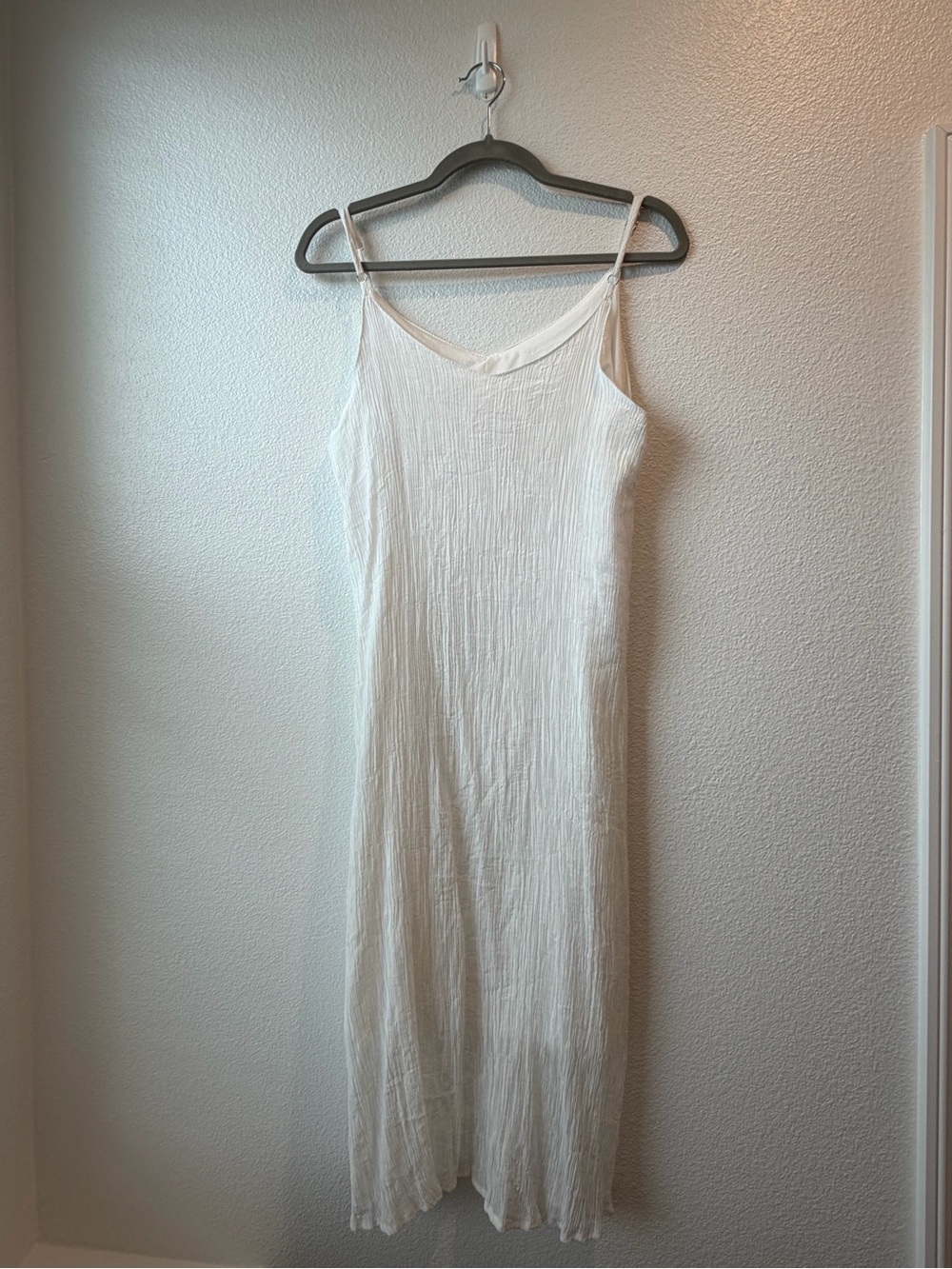 Lightweight White Sleeveless Slip Dress with Long Sleeves Jacket